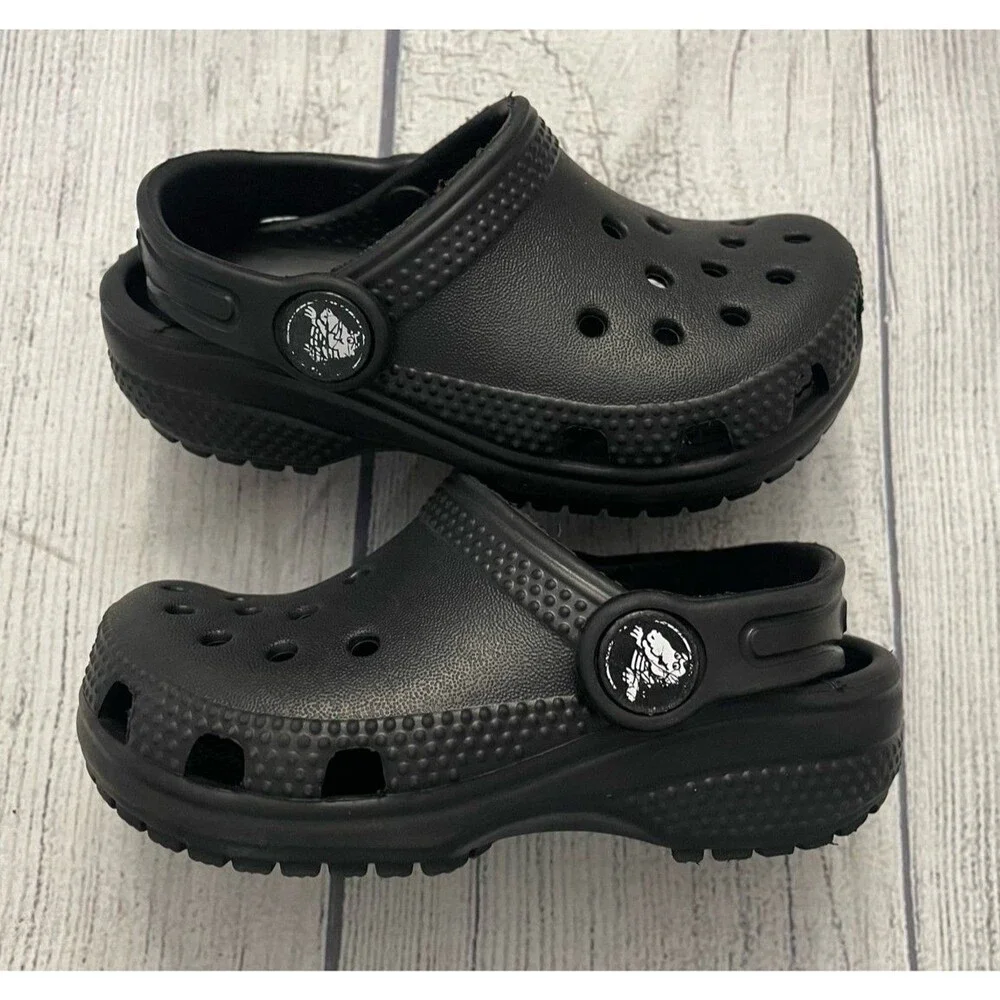 Black Croc Crocs Toddler Sandals Shoes, Size 6